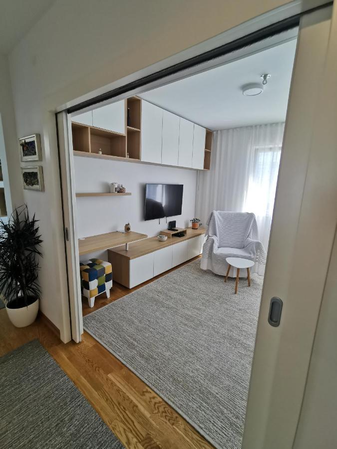 Apartamento White 5 Split Exterior foto